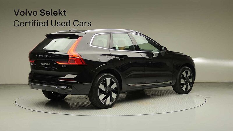 Volvo Ultra, T8 AWD 플러그-인 하이브리드, 전기/가솔린, 브라이트