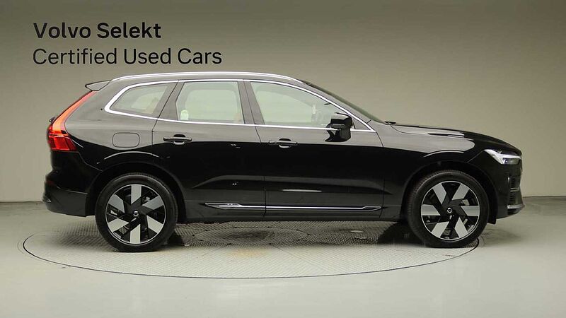 Volvo Ultra, T8 AWD 플러그-인 하이브리드, 전기/가솔린, 브라이트