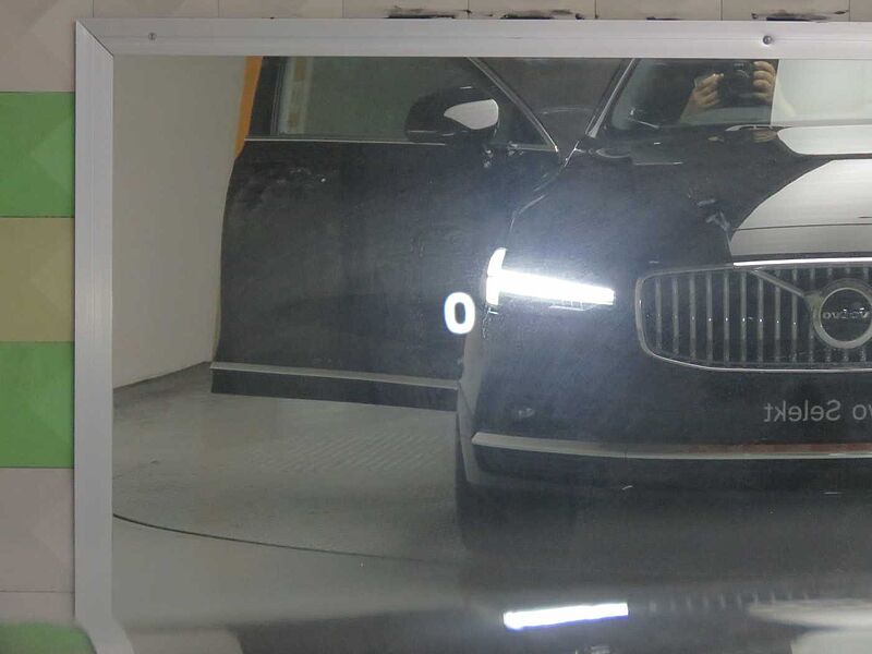 Volvo Ultimate, B5 마일드 하이브리드, 가솔린, 브라이트