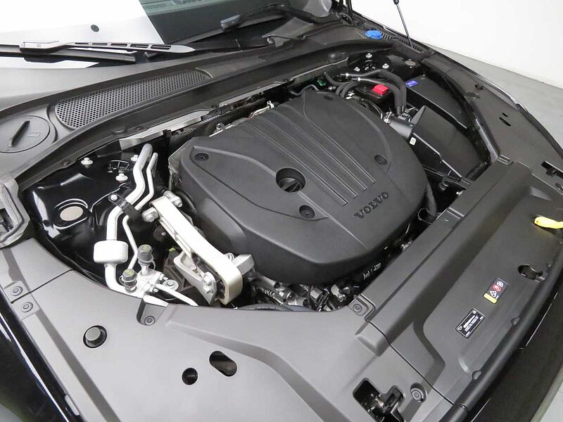 Volvo Ultimate, B5 마일드 하이브리드, 가솔린, 브라이트