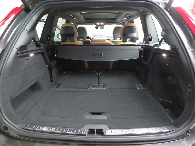 Volvo Recharge Ultimate, T8 AWD 플러그-인 하이브리드, 전기/가솔린, 브라이트, 7 좌석