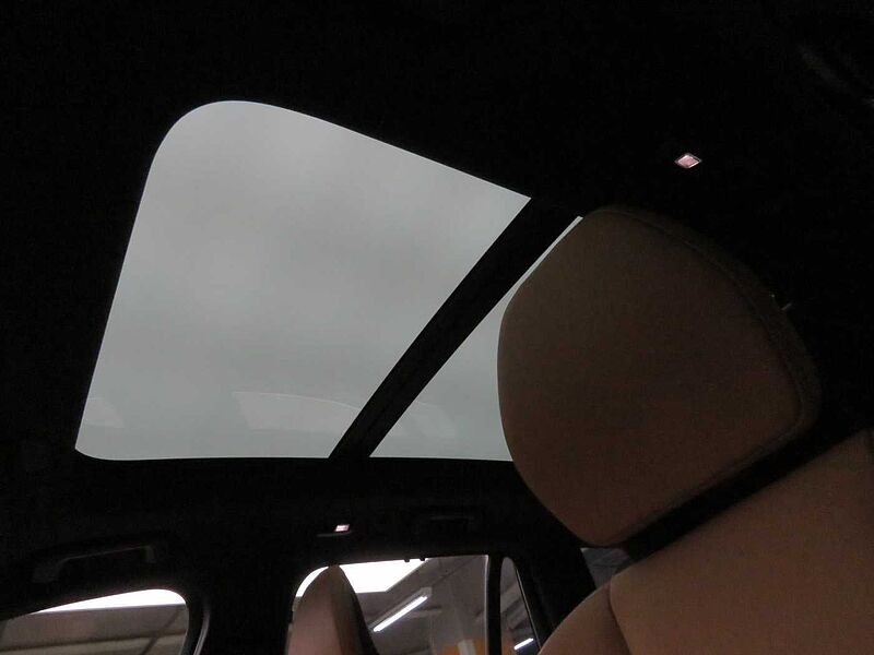 Volvo Recharge Ultimate, T8 AWD 플러그-인 하이브리드, 전기/가솔린, 브라이트, 7 좌석