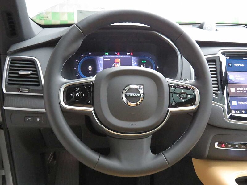 Volvo Recharge Ultimate, T8 AWD 플러그-인 하이브리드, 전기/가솔린, 브라이트, 7 좌석