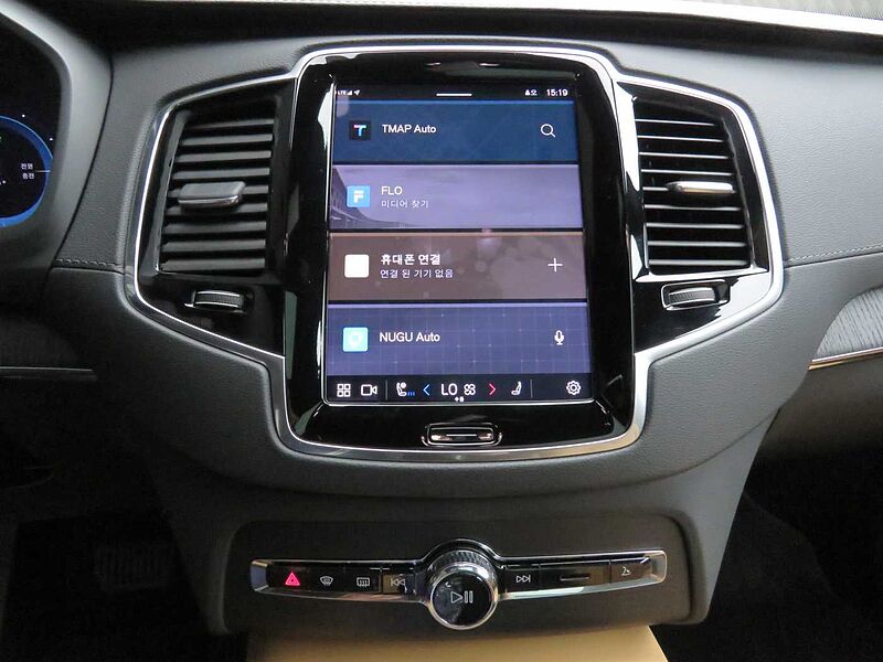 Volvo Recharge Ultimate, T8 AWD 플러그-인 하이브리드, 전기/가솔린, 브라이트, 7 좌석