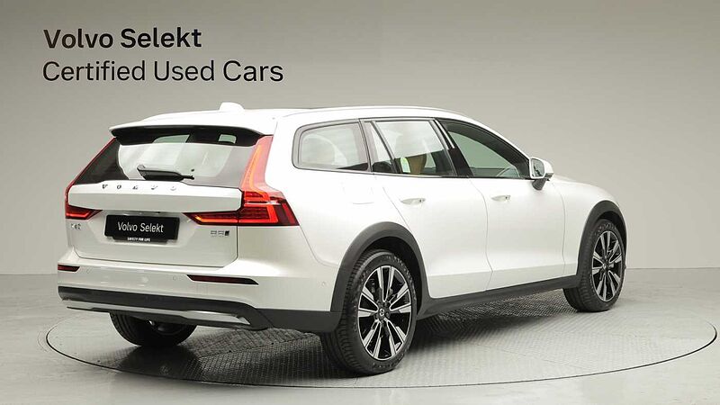 Volvo Ultra, B5 AWD 마일드 하이브리드, 가솔린, 브라이트