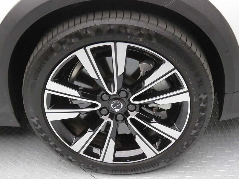 Volvo Ultra, B5 AWD 마일드 하이브리드, 가솔린, 브라이트