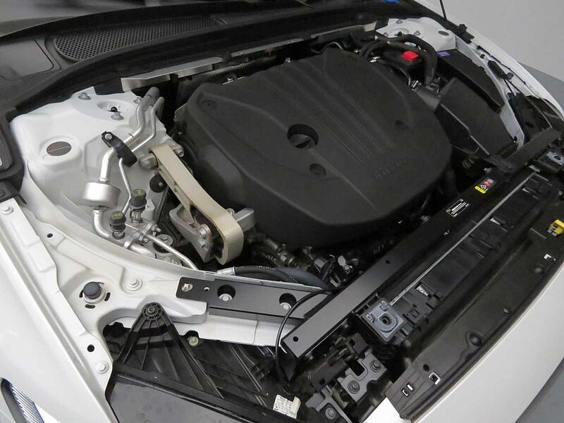 Volvo Ultra, B5 AWD 마일드 하이브리드, 가솔린, 브라이트