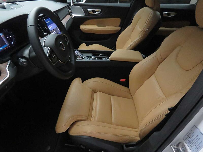 Volvo Ultra, B5 AWD 마일드 하이브리드, 가솔린, 브라이트