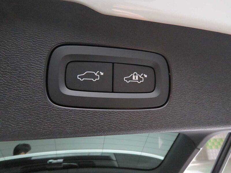 Volvo Ultra, B5 AWD 마일드 하이브리드, 가솔린, 브라이트