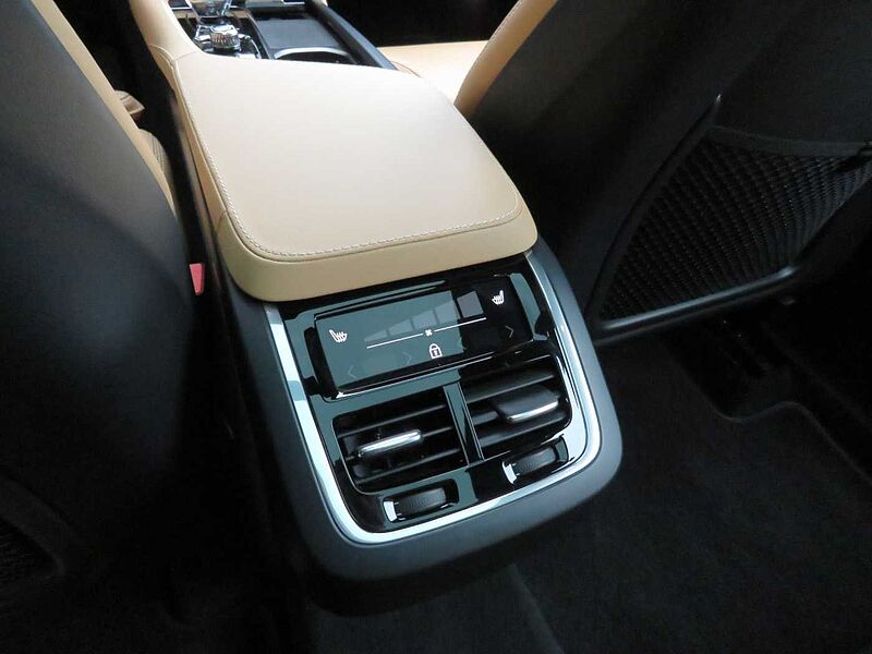 Volvo Ultra, B6 AWD 마일드 하이브리드, 가솔린, 브라이트, 7 좌석