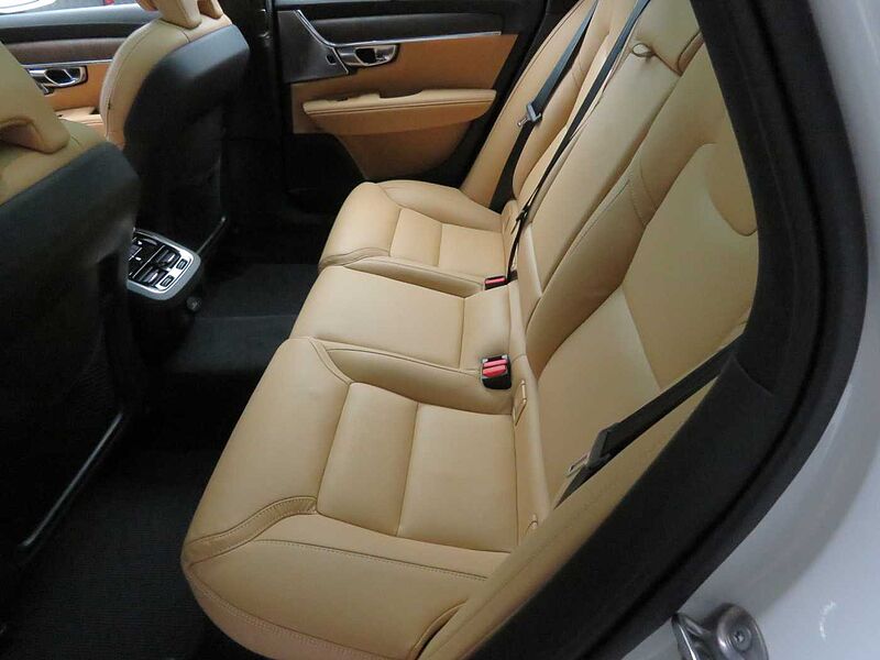 Volvo Ultra, B5 AWD 마일드 하이브리드, 가솔린, 브라이트