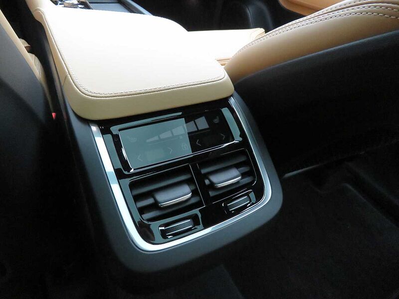 Volvo Ultra, B6 AWD 마일드 하이브리드, 가솔린, 브라이트, 7 좌석