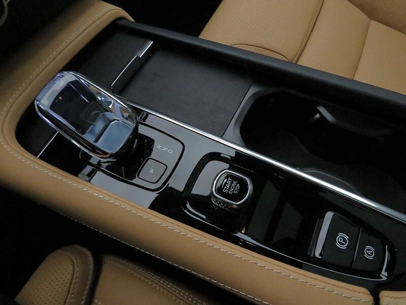 Volvo Ultra, B6 AWD 마일드 하이브리드, 가솔린, 브라이트, 7 좌석