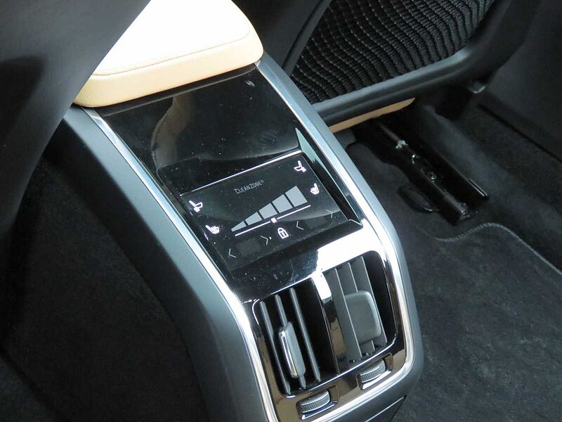 Volvo Ultimate, B5 마일드 하이브리드, 가솔린, 브라이트