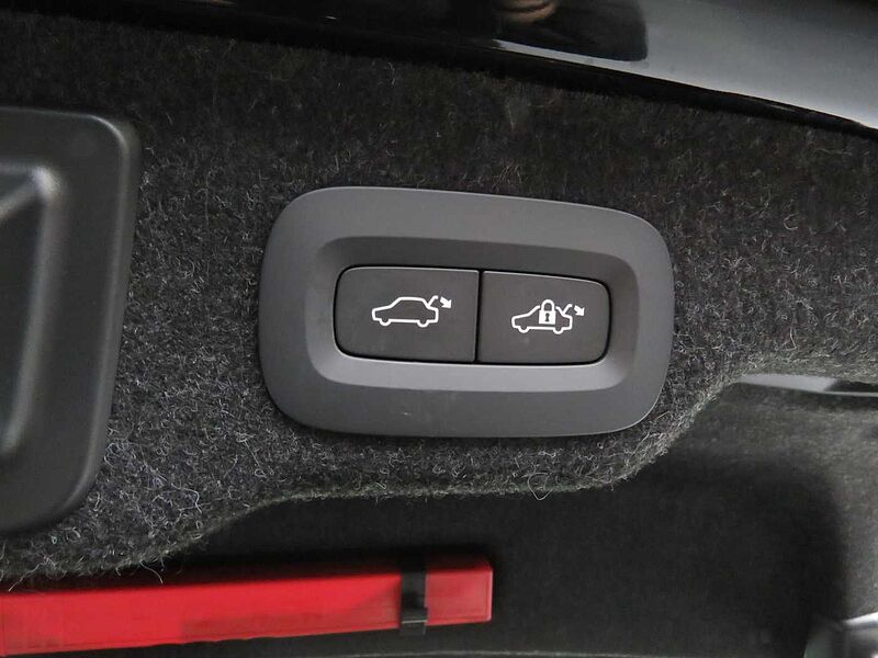 Volvo Ultimate, B5 마일드 하이브리드, 가솔린, 브라이트