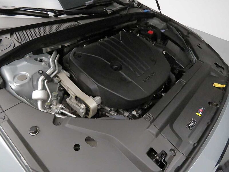 Volvo Ultimate, B5 마일드 하이브리드, 가솔린, 브라이트