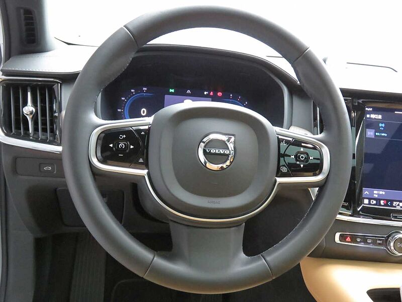 Volvo Ultimate, B5 마일드 하이브리드, 가솔린, 브라이트
