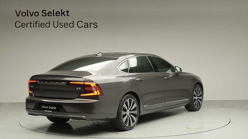 Volvo Ultimate, B5 마일드 하이브리드, 가솔린, 브라이트