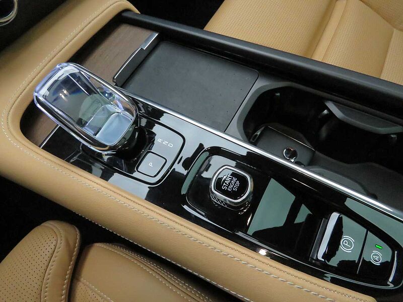 Volvo Ultimate, B5 마일드 하이브리드, 가솔린, 브라이트