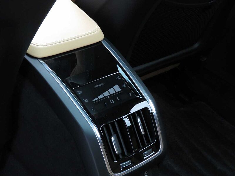 Volvo Ultimate, B5 마일드 하이브리드, 가솔린, 브라이트