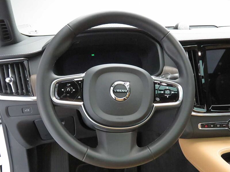 Volvo Ultimate, B5 마일드 하이브리드, 가솔린, 브라이트